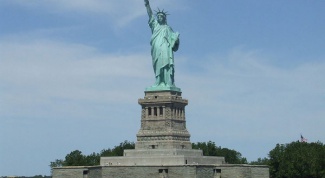 Что такое и где находится Статуя Свободы