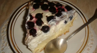 Смородиново-творожный желейный торт