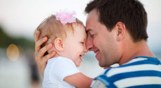 Как оформить установление отцовства ребенку