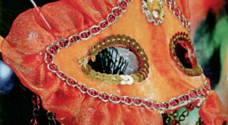 Как сделать карнавальную маску из картона