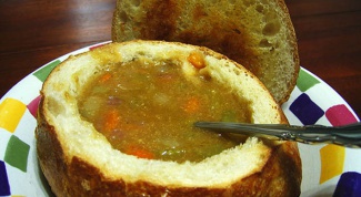 Суп-крем с шампиньонами в хлебе