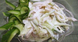 Готовим салат из кальмаров с плавленым сыром