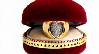 Как выбрать кольцо в подарок женщине