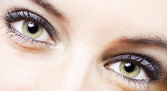 How to choose cream from wrinkles around the eyes 