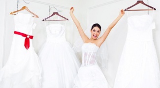 Как выбрать недорогое свадебное платье