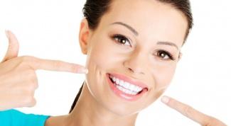 Как выбрать средство для отбеливания зубов в домашних условиях