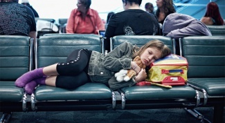 Как переночевать в аэропорту ,если рейс задерживается