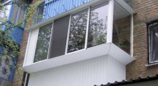 Как выбрать балконные рамы для остекления