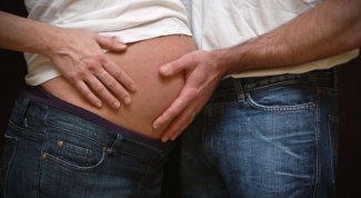 Секс при беременности: за или против? Мнения врачей