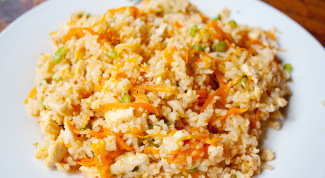 Как приготовить жареный рис по-шанхайски?