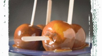 How to make caramel apples at home? 