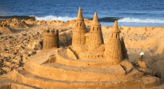 How to build a sand castle