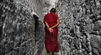 Как живут тибетские монахи