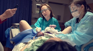 What may cause woman's death during childbirth