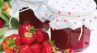 How to cook healthy jam from strawberries