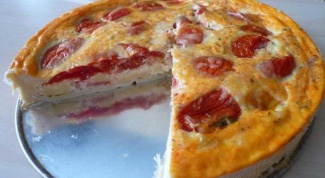 Как приготовить сырный пирог с помидорами
