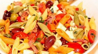 Как приготовить итальянский салат с пастой