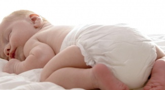 Что делать, если младенец упал с кровати