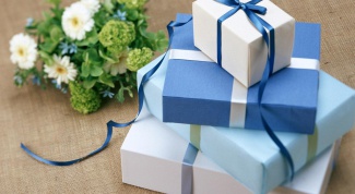 Как выбрать свадебный подарок – три подхода