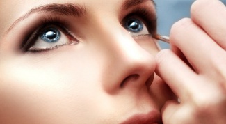 Как увеличить глаза при помощи макияжа