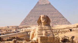 Какая египетская пирамида самая большая