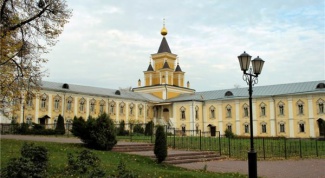 How to get to Nikolo-Ugreshsky monastery
