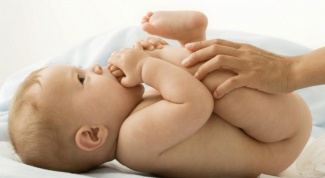 Как часто менять подгузник у новорожденного