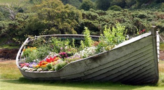 Старая лодка - идеи для дизайна сада