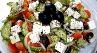 Как приготовить греческий салат за 10 минут