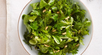 Как приготовить салат с листьями корн