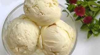 Ice cream and cream