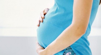 Почему во время беременности нельзя поднимать тяжести