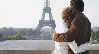 Какие романтичные места в Париже