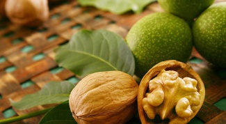 Как употреблять грецкие орехи от болезни