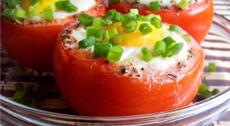 Как приготовить помидоры, фаршированные яйцами