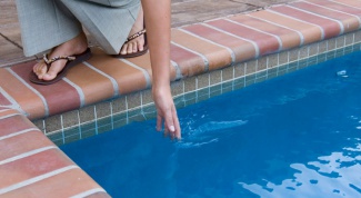 How to heat the water in the pool in the country