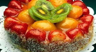Как украшать торты фруктами