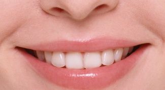 Metal-ceramic crowns: advantages and disadvantages