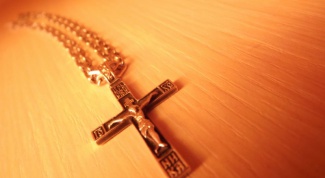 Зачем христиане носят крест