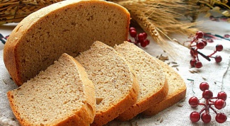 Сколько килокалорий в ломтике хлеба 