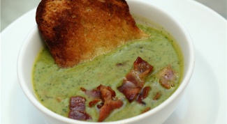  Суп-пюре из зеленого горошка с мятой