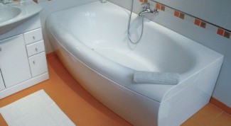 Чем лучше чистить акриловую ванну 