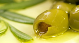 Оливковое масло от растяжек: эффективность, правила использования 