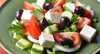 Как приготовить классический греческий салат