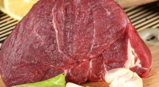 Why pregnant pull on raw meat