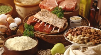 What foods most protein and carbohydrates
