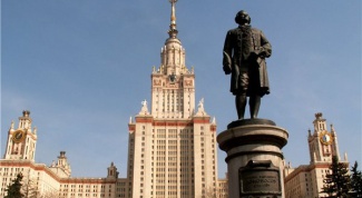 How to enroll in a French College at Moscow state University