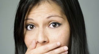 Почему возникает неприятный привкус во рту