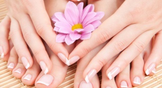 How to whiten yellow nails after nail Polish
