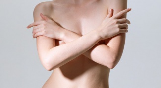 Кремы для груди и другие способы поддержания бюста в форме 